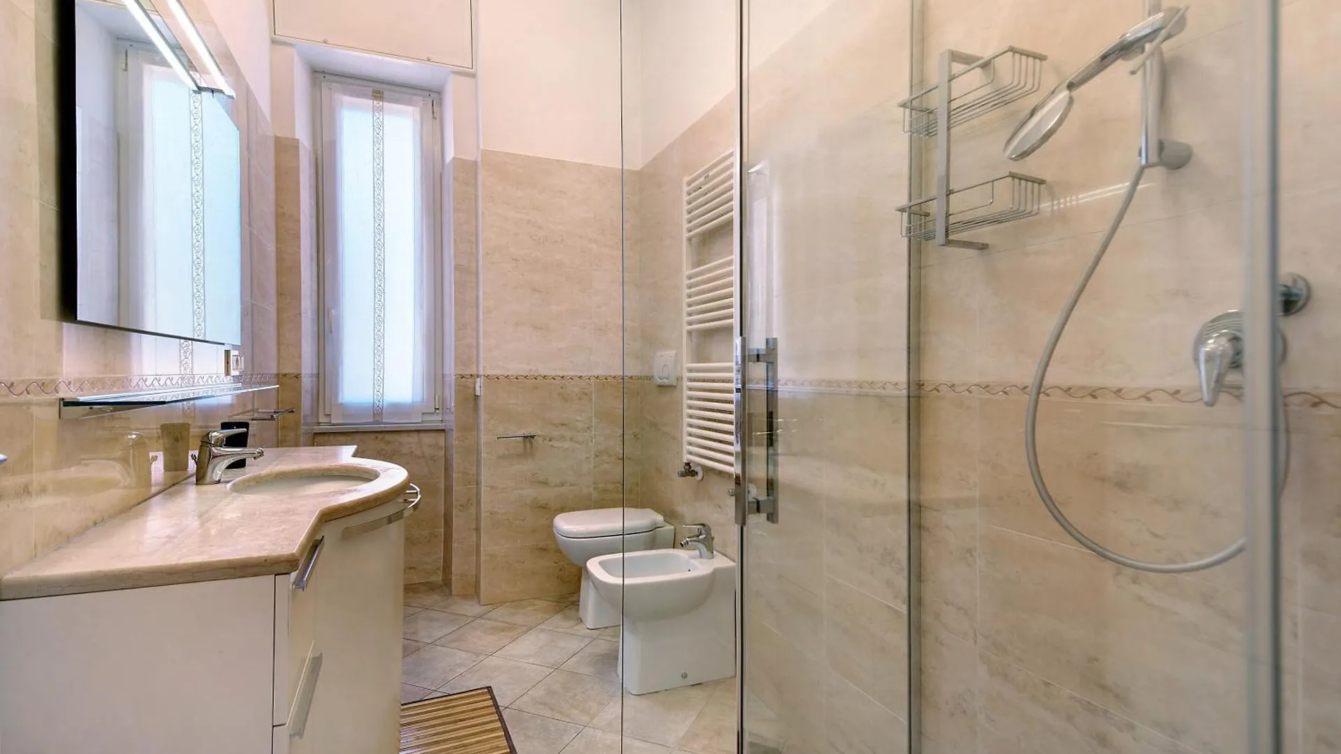 Casa Mare Levanto 1 0*,